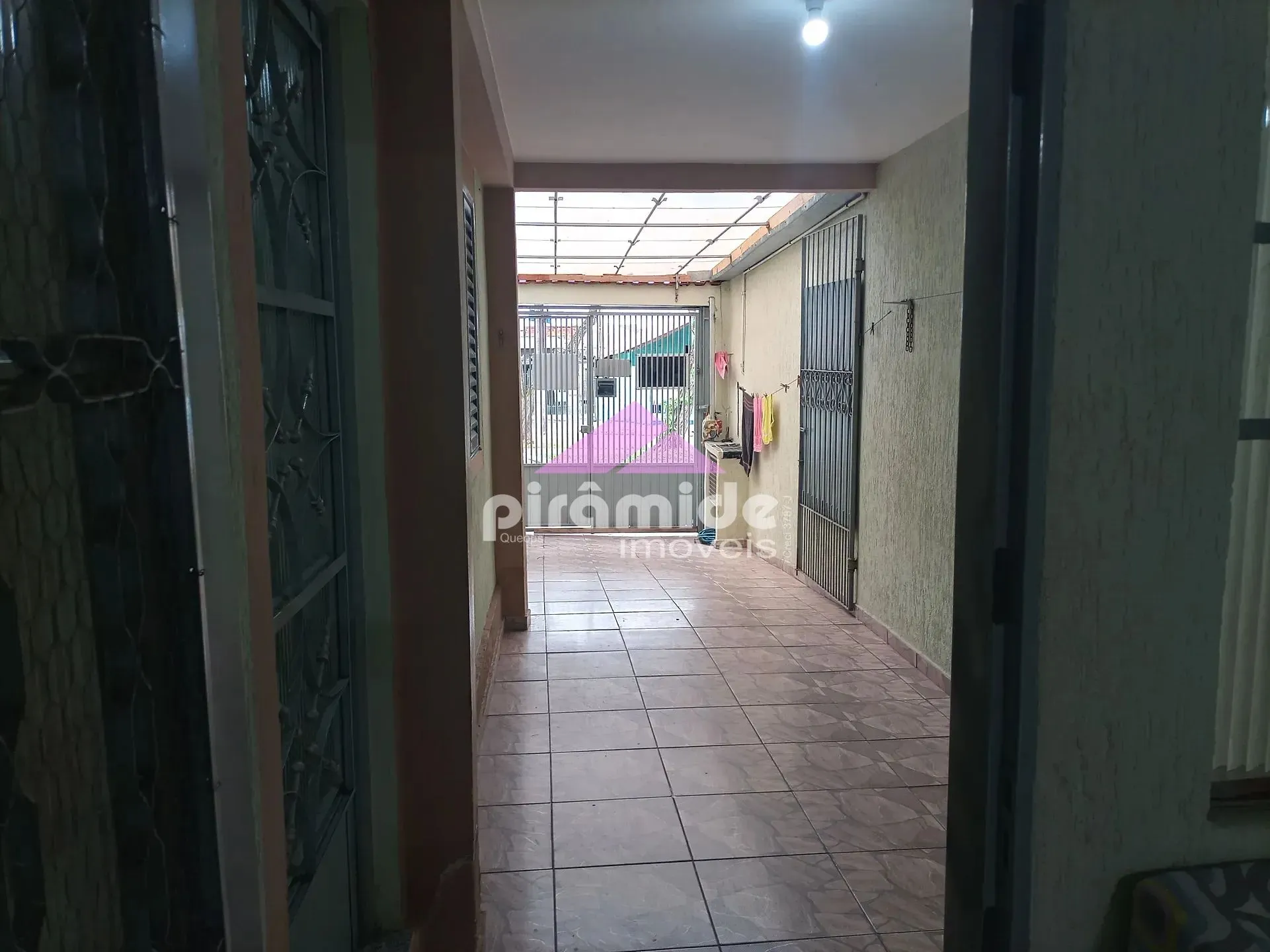 Casa, 6 quartos, 121 m² - Foto 4