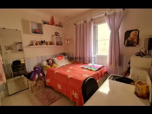 Casa com 174m² 2 quartos e 1 banheiro, à venda, no bairro Santa Maria em Santo André