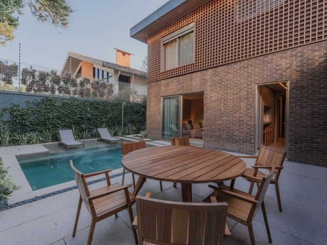 Casa com 480m² 4 quartos e 6 banheiros, à venda, no bairro Alto de Pinheiros em São Paulo