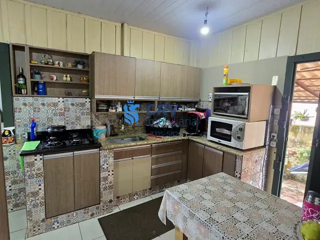 Casa com 422m² 3 quartos e 1 banheiro, à venda, no bairro Jardim Higienópolis em Londrina