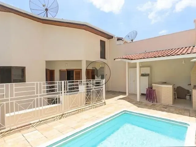 Casa com 340m² 3 quartos e 4 banheiros, à venda, no bairro Portal das Colinas em Guaratinguetá