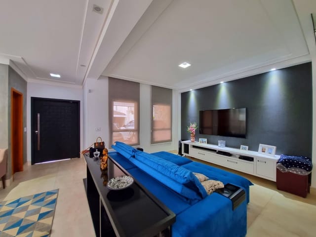 Casa com 250m² 4 quartos e 5 banheiros, à venda, no bairro Urbanova em São José dos Campos