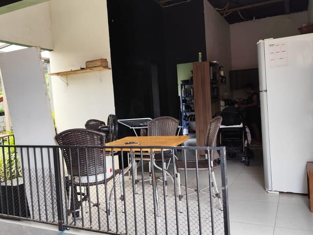 Casa com 450m² 3 quartos e 3 banheiros, à venda ou para alugar, no bairro Santa Rosa em Cuiabá