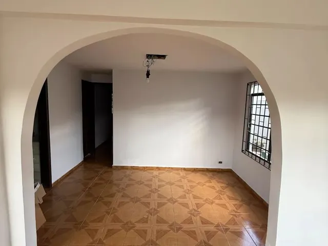 Casa 4 quartos e 5 banheiros, à venda, no bairro Santo Inácio em Curitiba