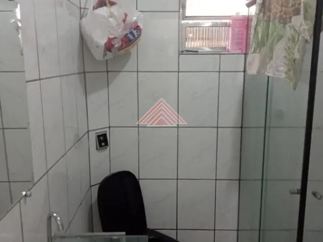 Casa com 125m² 2 quartos e 1 banheiro, à venda, no bairro Jardim Luzitano em Mauá