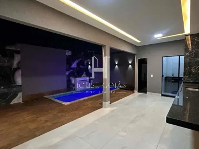 Casa 3 quartos e 2 banheiros, à venda, no bairro Cardoso Continuação em Aparecida de Goiânia