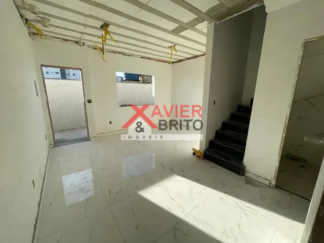 Casa 2 quartos e 3 banheiros, à venda, no bairro Vila Guilhermina em São Paulo