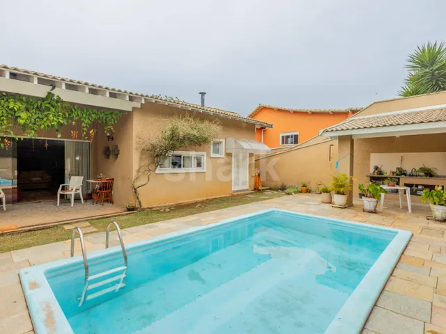 Casa com 399m² 4 quartos e 6 banheiros, à venda, no bairro Alphaville em Santana de Parnaíba