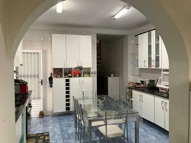 Casa 3 quartos e 2 banheiros, à venda, no bairro Mauá em São Caetano do Sul