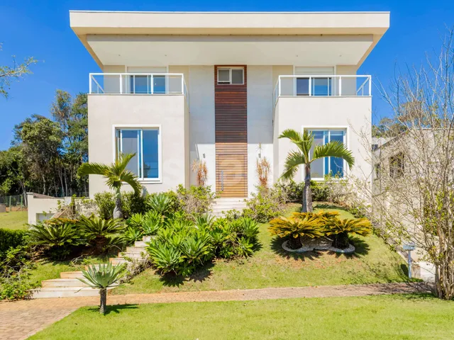 Casa com 614m² 4 quartos e 5 banheiros, à venda, no bairro Alphaville em Santana de Parnaíba