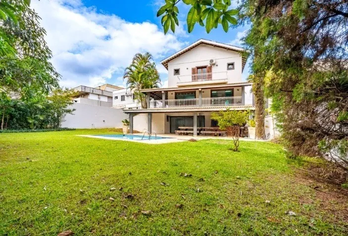 Casa em Alphaville — foto 1
