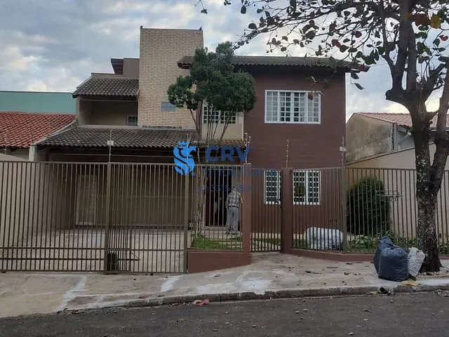 Casa com 250m² 3 quartos e 3 banheiros, à venda, no bairro Jardim Continental em Londrina