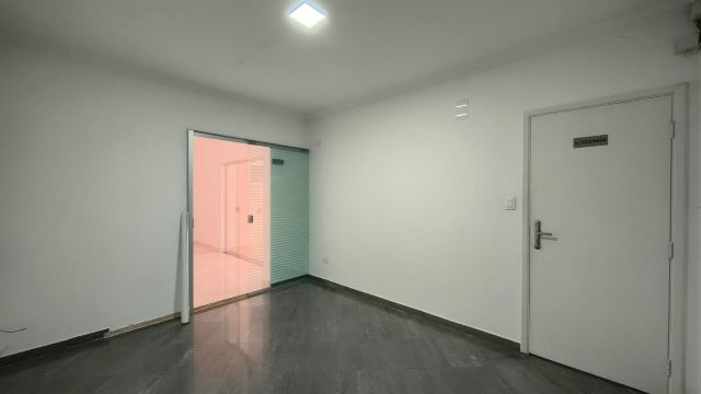 Casa para alugar, no bairro Centro em Londrina