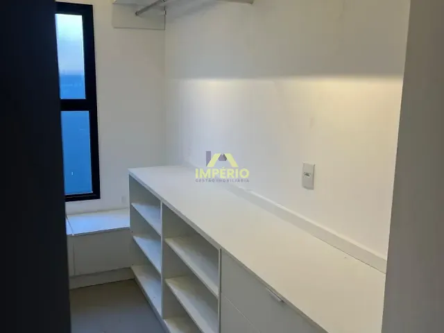 Casa com 353m² 3 quartos e 4 banheiros, à venda, no bairro Reserva Central Parque em Salto