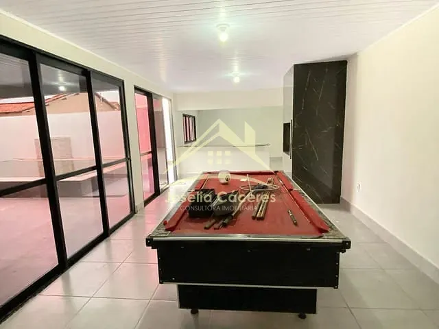 Casa com 360m² 3 quartos e 3 banheiros, à venda, no bairro Petrópolis em Várzea Grande