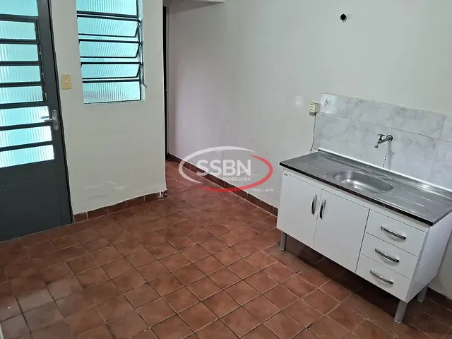 Casa 1 quarto e 1 banheiro, para alugar, no bairro Jardim Europa em Nova Odessa