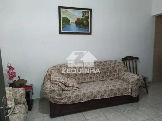 Casa com 139m² 4 quartos e 3 banheiros, à venda, no bairro Jardim de Abril em Osasco