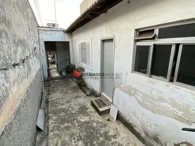 Casa com 239m² 2 quartos e 1 banheiro, à venda, no bairro Osvaldo Cruz em São Caetano do Sul