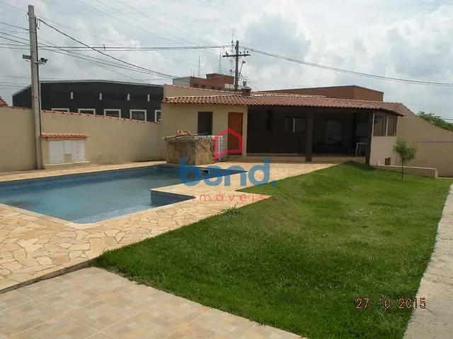 Casa com 870m² 3 quartos e 3 banheiros, à venda, no bairro Bambu em Porto Feliz