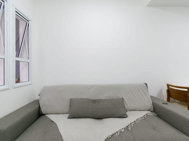 Foto do Casa - Casa à Venda - Jardim D'Abril - Osasco - SP. 2 Dormitórios sendo 1 com suíte e sacada, Sala, Banheiro, Cozinha, Lavanderia, Vaga de garagem. | Collina Imóveis