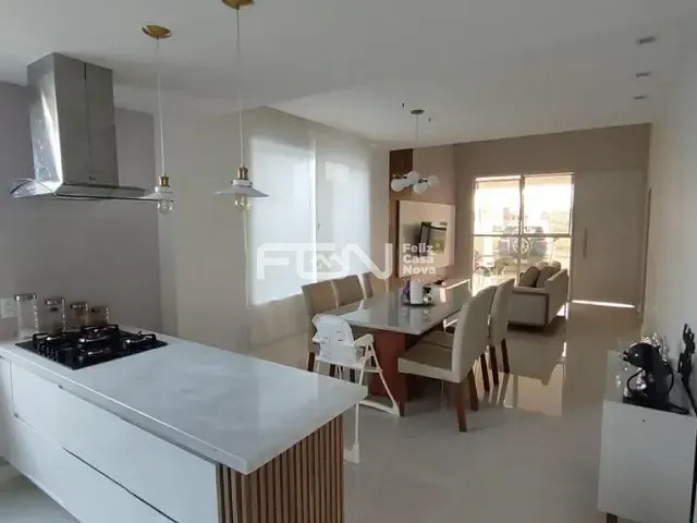 Casa com 275m² 3 quartos e 2 banheiros, à venda ou para alugar, no bairro Jardim Limoeiro em Camaçari