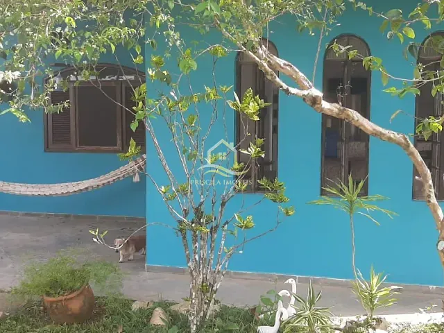 Casa com 450m² 4 quartos e 3 banheiros, à venda, no bairro Boraceia em Bertioga