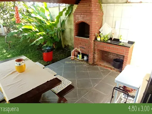 Casa com 450m² 4 quartos e 3 banheiros, à venda, no bairro Boraceia em Bertioga