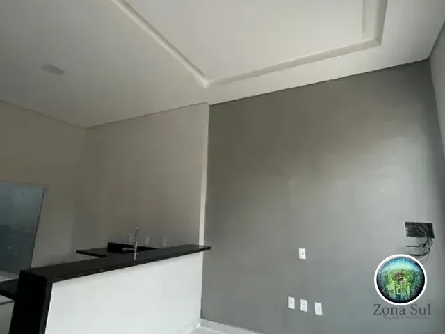 Casa 2 quartos e 2 banheiros, à venda, no bairro Éden em Sorocaba