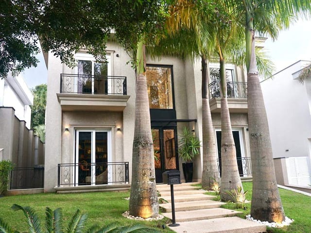 Casa com 532m² 5 quartos e 8 banheiros, à venda ou para alugar, no bairro Alphaville em Santana de Parnaíba