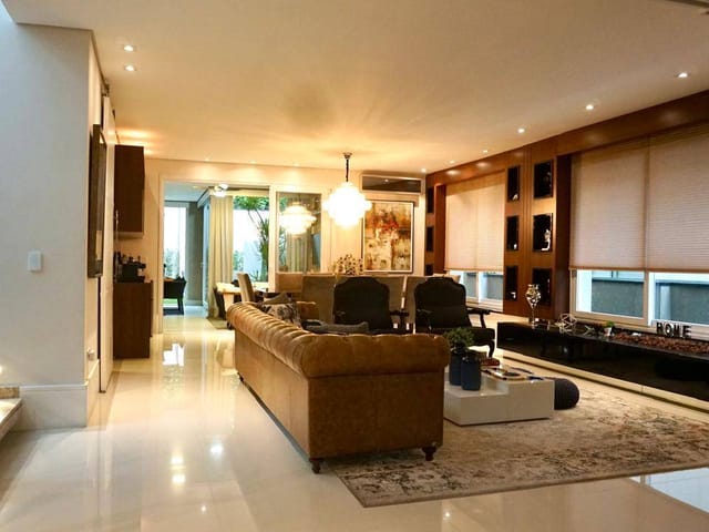 Casa com 532m² 5 quartos e 8 banheiros, à venda ou para alugar, no bairro Alphaville em Santana de Parnaíba