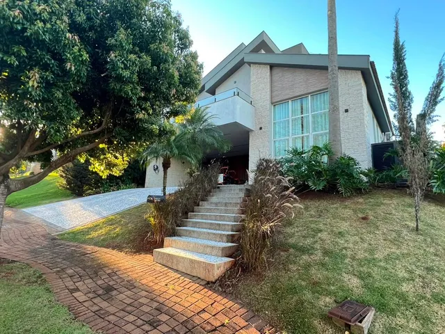Casa com 500m² 4 quartos e 4 banheiros, à venda, no bairro Esperança em Londrina