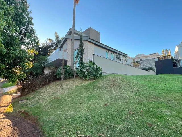 Casa com 500m² 4 quartos e 4 banheiros, à venda, no bairro Esperança em Londrina