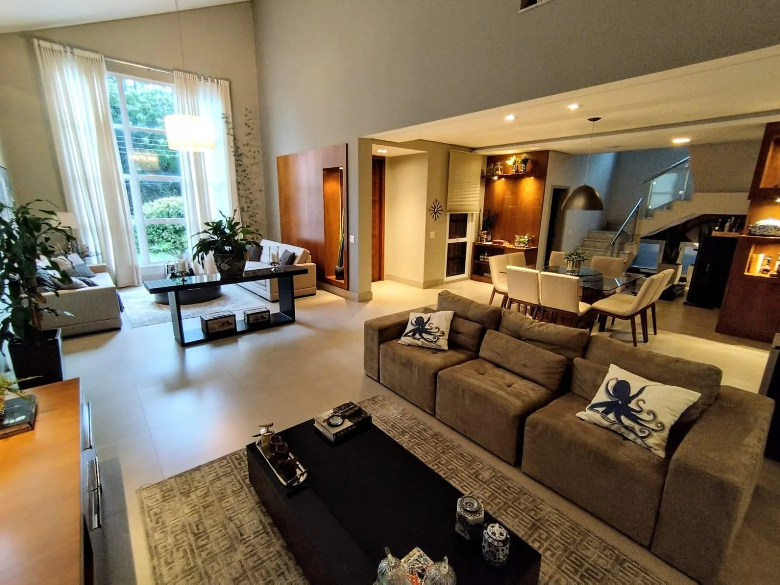 Casa, 4 quartos, 380 m² - Foto 2