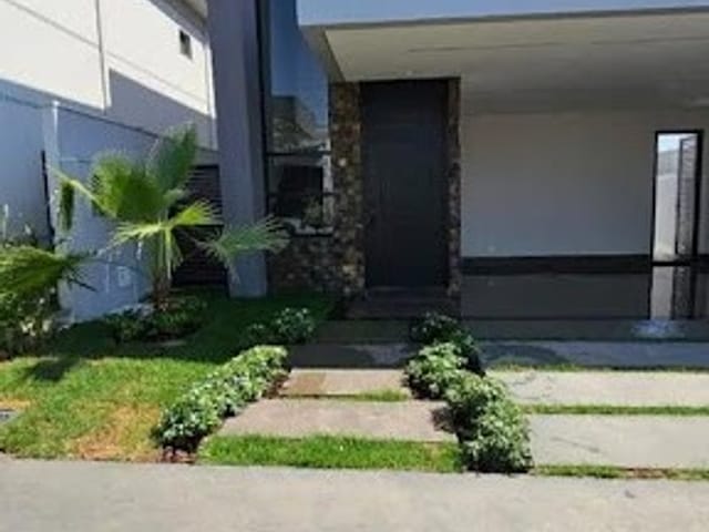 Casa 3 quartos e 4 banheiros, à venda, no bairro Jardim Imperial em Cuiabá