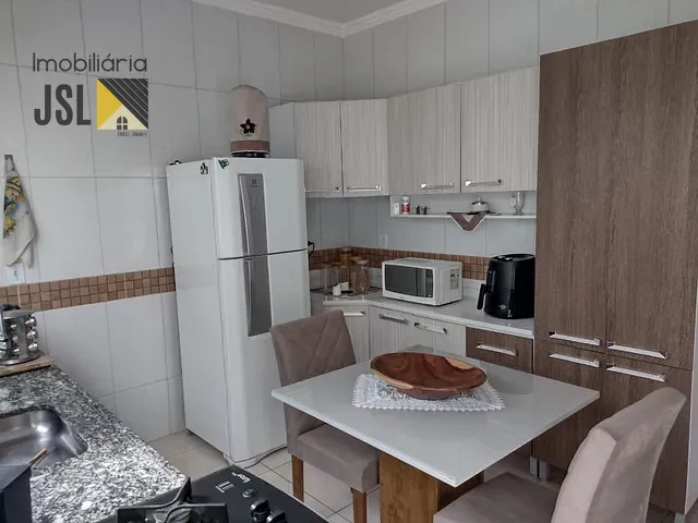 Casa com 125m² 2 quartos e 1 banheiro, à venda, no bairro Residencial Esperança em Caçapava
