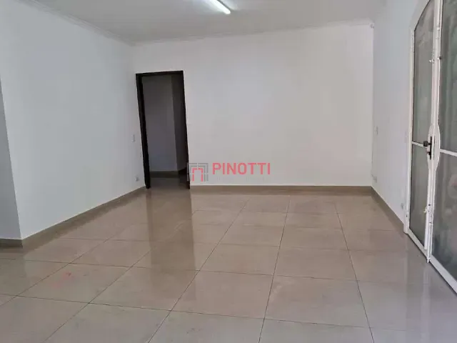 Casa 3 quartos e 2 banheiros, para alugar, no bairro Vila Dusi em São Bernardo do Campo
