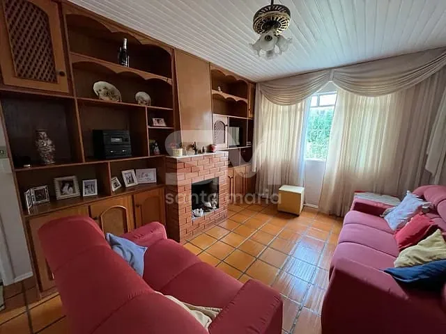 Casa com 600m² 5 quartos e 2 banheiros, à venda, no bairro Jardim Itália em Chapecó