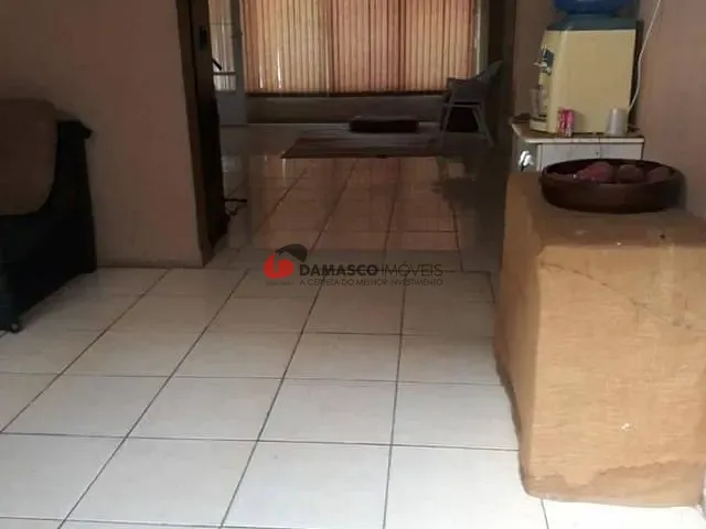 Casa com 2525m² 1 quarto e 1 banheiro, à venda, no bairro Santo Antônio em São Caetano do Sul