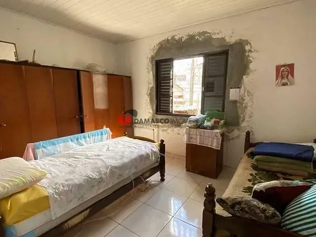 Casa com 146m² 2 quartos e 1 banheiro, à venda, no bairro Oswaldo Cruz em São Caetano do Sul