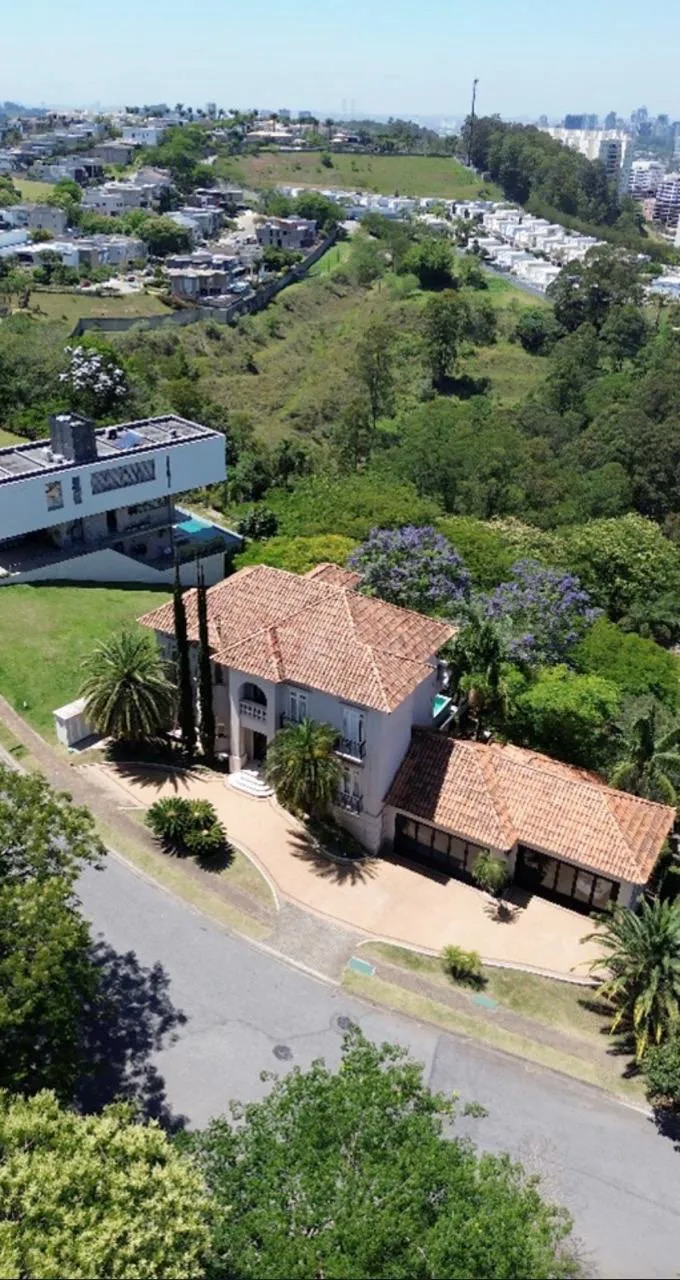 Casa em Tamboré — foto 2
