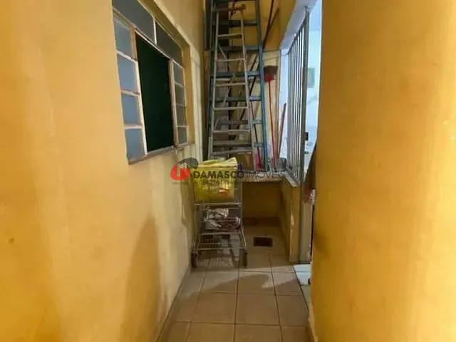 Casa com 177m² 2 quartos e 1 banheiro, à venda, no bairro Barcelona em São Caetano do Sul