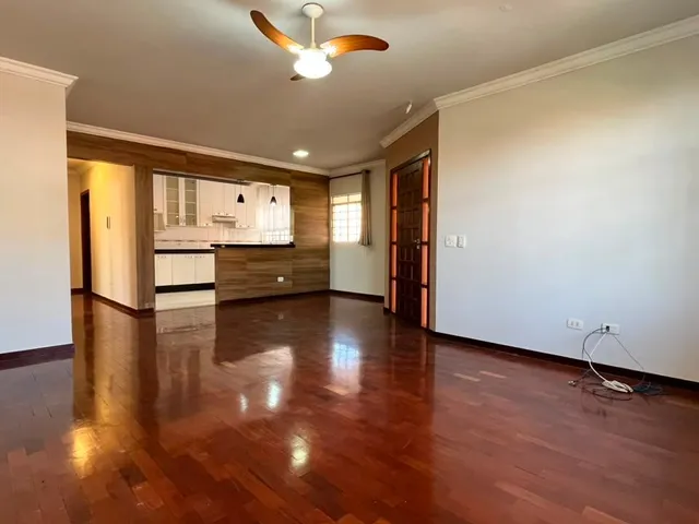 Casa com 330m² 3 quartos e 3 banheiros, para alugar, no bairro Jardim Império do Sol em Londrina