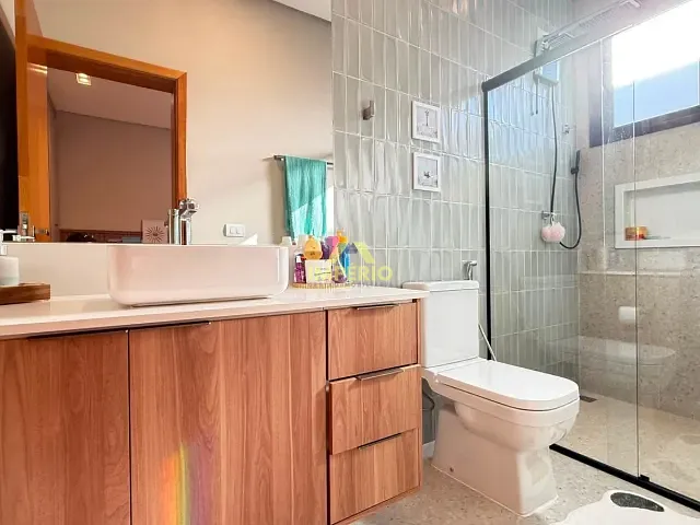 Casa com 464m² 3 quartos e 3 banheiros, à venda, no bairro Portal dos Bandeirantes Salto em Salto