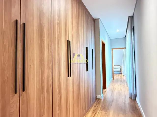Casa com 464m² 3 quartos e 3 banheiros, à venda, no bairro Portal dos Bandeirantes Salto em Salto