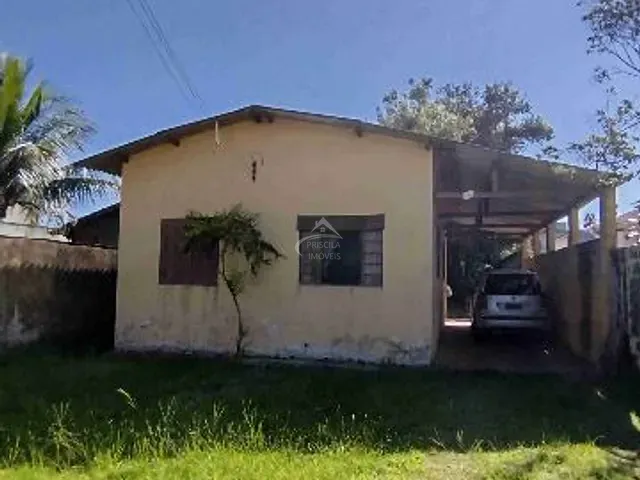 Casa com 400m² 2 quartos e 2 banheiros, à venda, no bairro Boraceia em Bertioga
