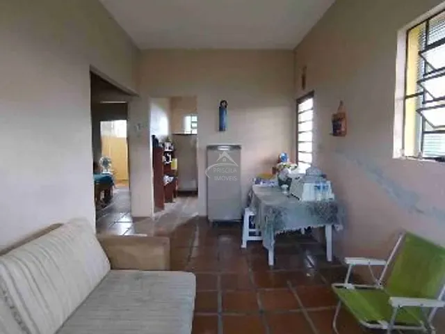 Casa com 400m² 2 quartos e 2 banheiros, à venda, no bairro Boraceia em Bertioga