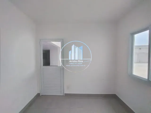 Casa com 556m² 5 quartos e 3 banheiros, à venda, no bairro Fátima II em Pouso Alegre