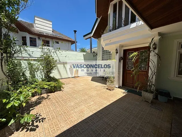 Casa com 434m² 5 quartos e 8 banheiros, à venda, no bairro Jardim das Colinas em São José dos Campos