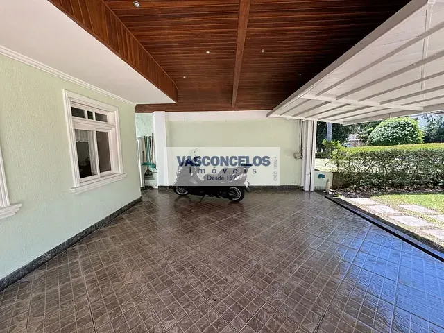 Casa com 434m² 5 quartos e 8 banheiros, à venda, no bairro Jardim das Colinas em São José dos Campos