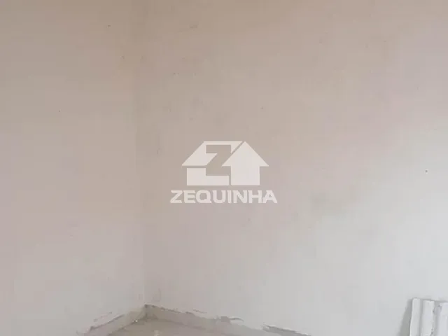 Casa com 125m² 5 quartos e 5 banheiros, à venda, no bairro Umuarama em Osasco